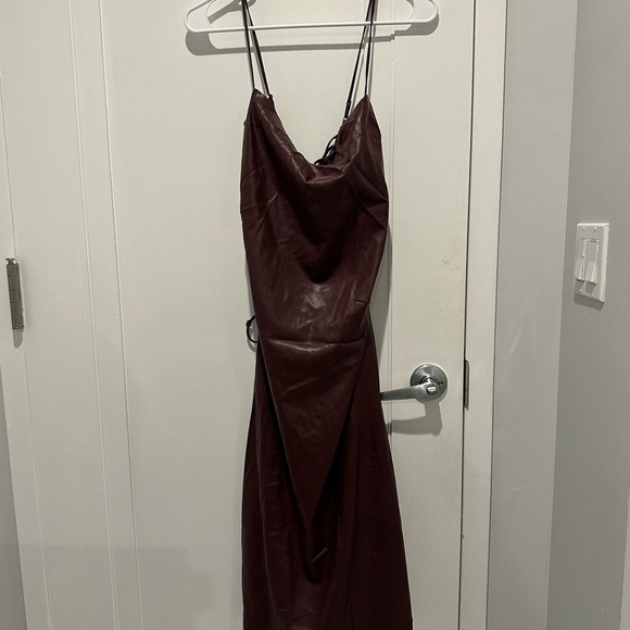 House of CB Jalena Dress Merlot Purple Faux Leather Max XL - Picture 10 of 13
